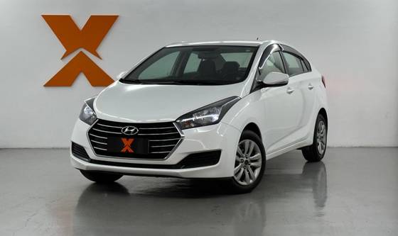 HYUNDAI HB20S 1.0 COMFORT PLUS 12V FLEX 4P MANUAL